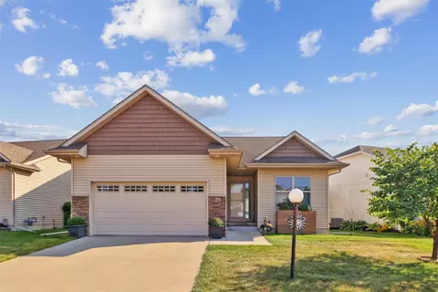 843 SE Delaware Ave, Ankeny, IA 50021