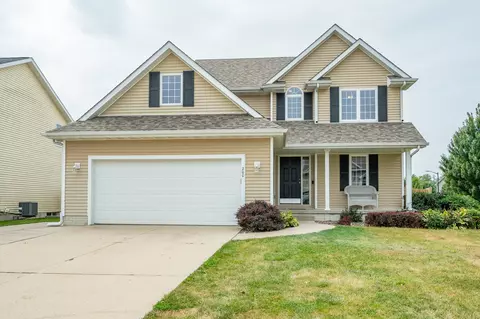 200 SE Dorr Ct, Pleasant Hill, IA 50327