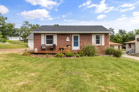 20 E Bell Ave, Des Moines, IA 50315