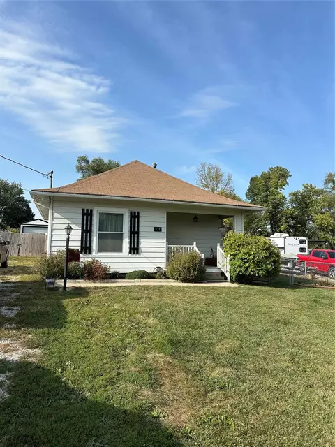 531 Long St, Patterson, IA 50218