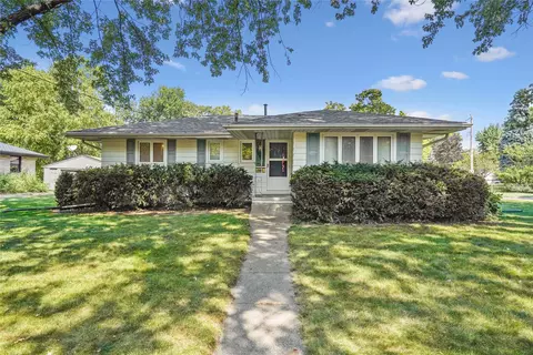 4301 Aurora Ave, Des Moines, IA 50310