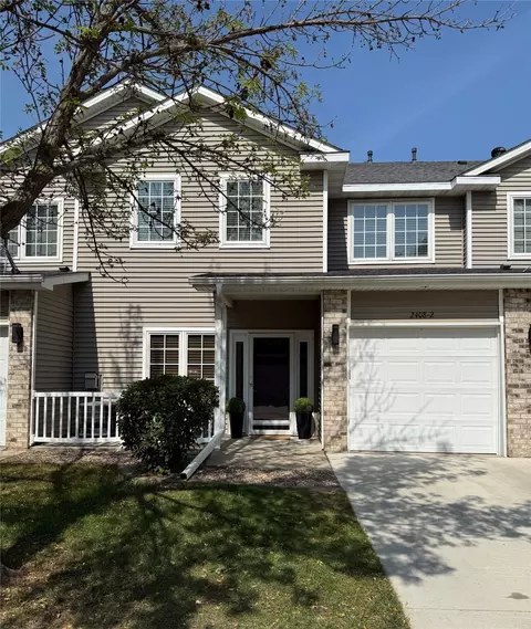2408 NW Ashton Ln #2, Ankeny, IA 50023