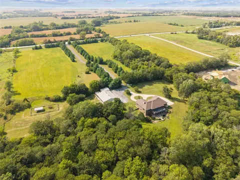 31104 N Ave, Adel, IA 50003