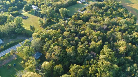 12245 NE 68th St, Bondurant, IA 50035