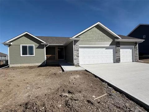 1211 NW Jackson Dr, Ankeny, IA 50023