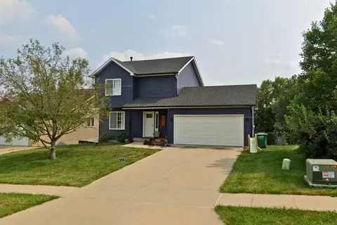 1810 Merle Huff Ave, Norwalk, IA 50211