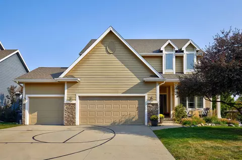 920 NW 33rd St, Ankeny, IA 50023