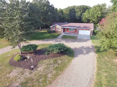 9751 NW 126th Ave, Polk City, IA 50226