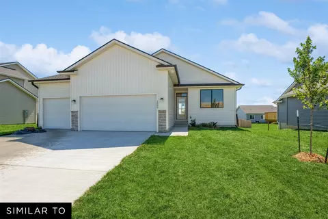 1108 Mulberry Dr NW, Bondurant, IA 50035