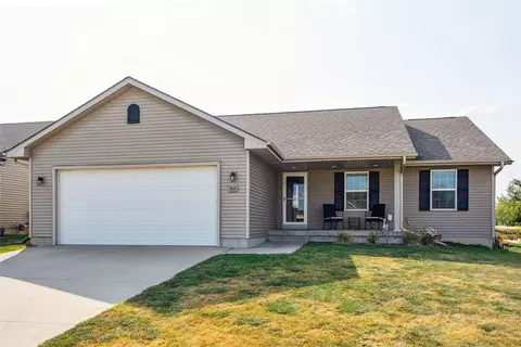 3614 163rd St, Urbandale, IA 50323
