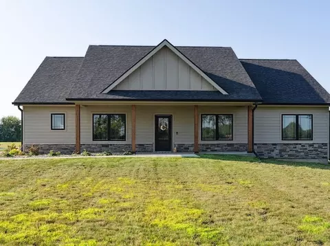 1397 S 52nd Ave E, Newton, IA 50208