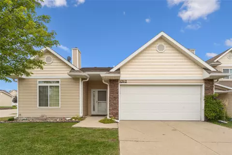 1212 SE Birch Ln, Ankeny, IA 50021