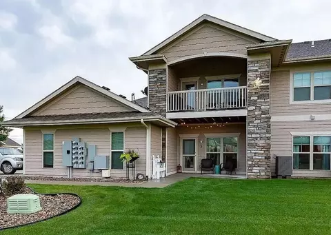 2407 NE Oak Dr #3, Ankeny, IA 50021