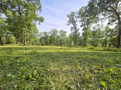 2758 Settlers Trl, Saint Charles, IA 50240