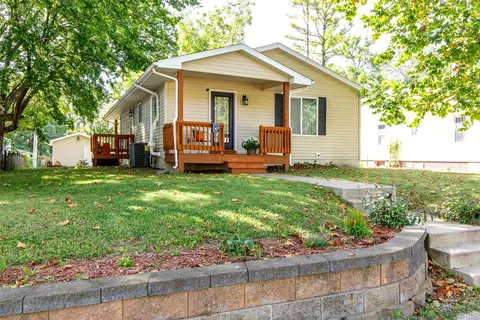 622 13th St, Ames, IA 50010