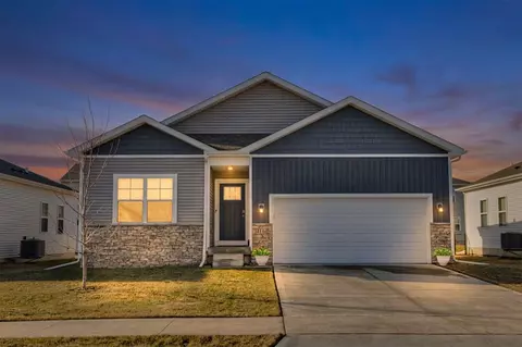 4116 NW Linwood Dr, Ankeny, IA 50023