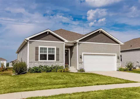 2720 13th Ave SE, Altoona, IA 50009