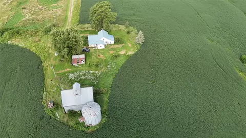 5804 Highway 224 Hwy N, Kellogg, IA 50135