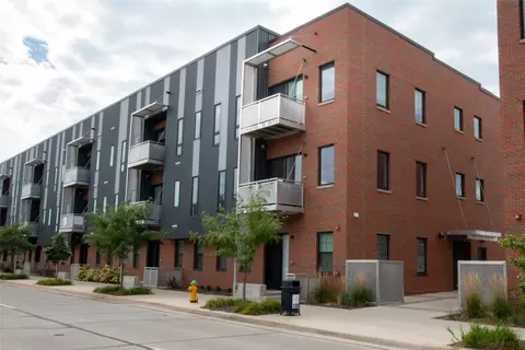 450 SW 7th St #301, Des Moines, IA 50309