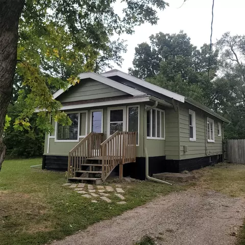 1529 E 19th St, Des Moines, IA 50316