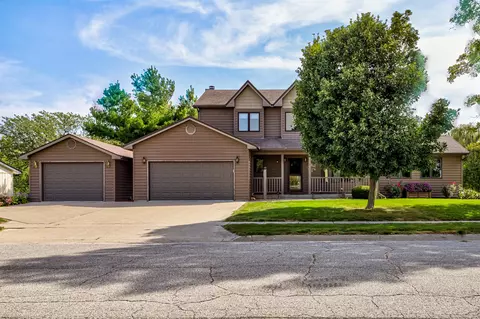 328 S Logan St, Roland, IA 50236