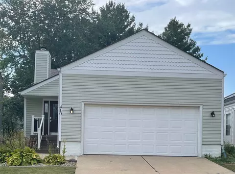 410 51st St, West Des Moines, IA 50265