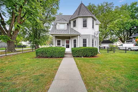 1134 Rapids St, Adel, IA 50003
