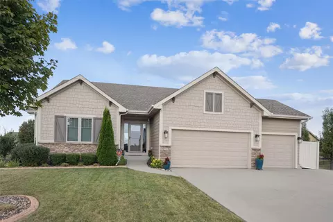 4604 NE Bellagio Dr, Ankeny, IA 50021