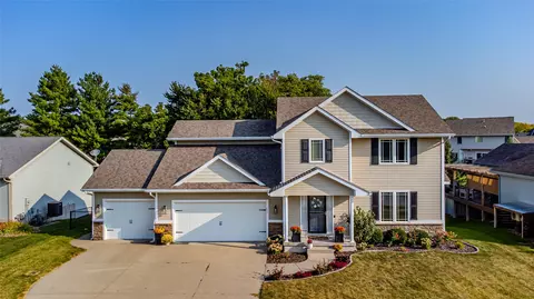 421 E Southside Dr, Polk City, IA 50226