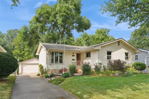 4410 40th St, Des Moines, IA 50310
