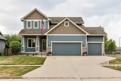 1023 NW 32nd St, Ankeny, IA 50023