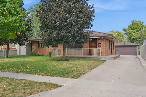 1520 E Tiffin Ave, Des Moines, IA 50316