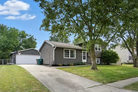 1028 7th St NW, Altoona, IA 50009