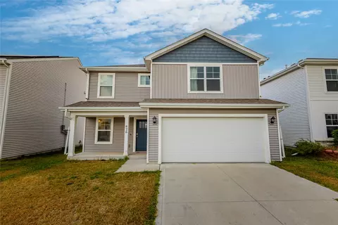 626 Elizabeth Ln NW, Bondurant, IA 50035
