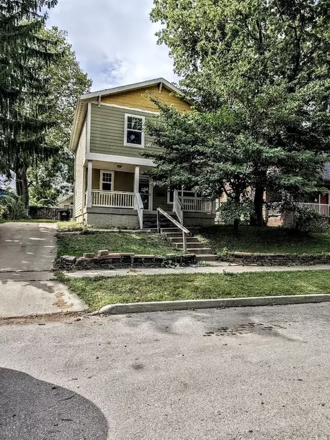 1534 18th St, Des Moines, IA 50314