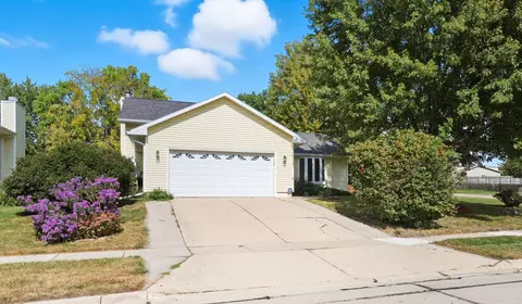 1901 5th St SW, Altoona, IA 50009