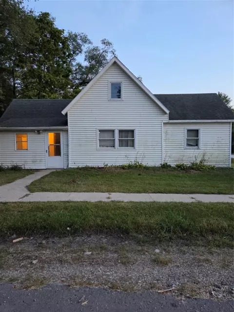 100 E Prairie St, Truro, IA 50257