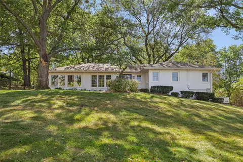 3200 Park Ave, Des Moines, IA 50321