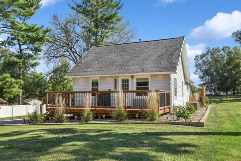 4865 NW Piekenbrock Dr, Des Moines, IA 50310