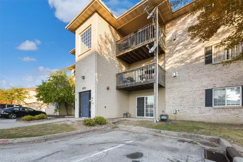 10131 Sutton Dr #2, Urbandale, IA 50322