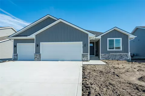 1617 NW Benjamin Dr, Ankeny, IA 50023