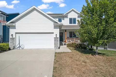 323 Marie Ave, Norwalk, IA 50211