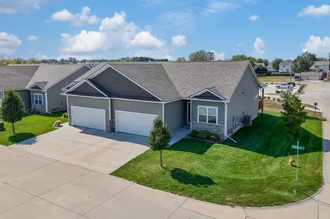 804 Pinehurst Way, Polk City, IA 50226
