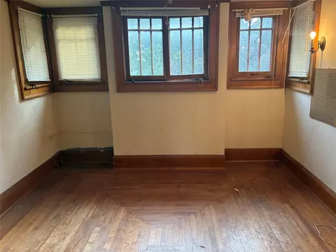 Bedroom - 1204 9th St, Nevada, IA 50201 photo 5 of 5