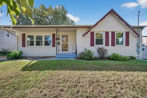 2511 E Ovid Ave, Des Moines, IA 50317