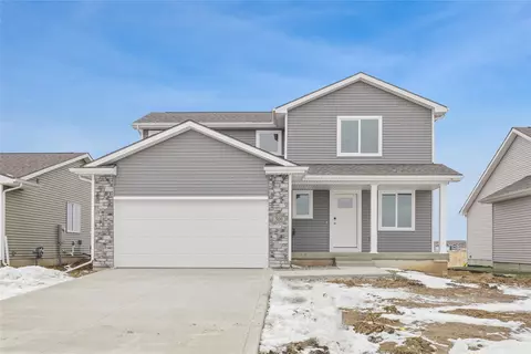 509 Fireside Dr NW, Bondurant, IA 50035