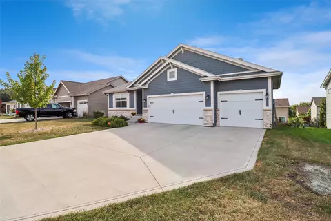 1820 SE Justice St, Ankeny, IA 50021