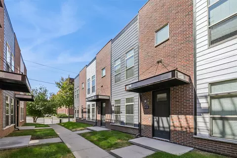 307 SW 7th St #103, Des Moines, IA 50309