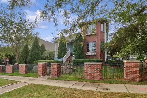 6093 Crescent Chase, Johnston, IA 50131