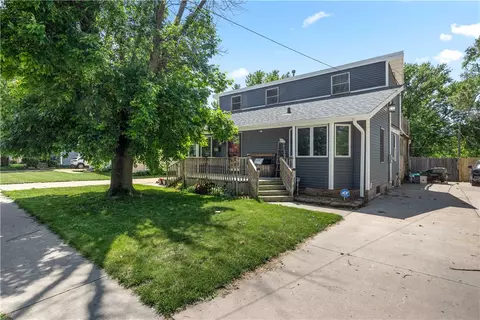 720 19th St, West Des Moines, IA 50265
